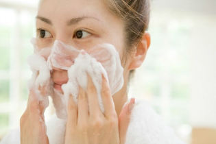 koreański pielęgnacja twarzy peeling